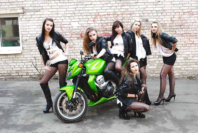 25P Pantyhose Teen's MiX NoN-Porn by DarKKo