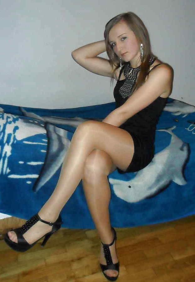 25P Pantyhose Teen's MiX NoN-Porn by DarKKo