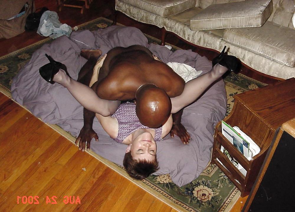 20P INTERRACIAL