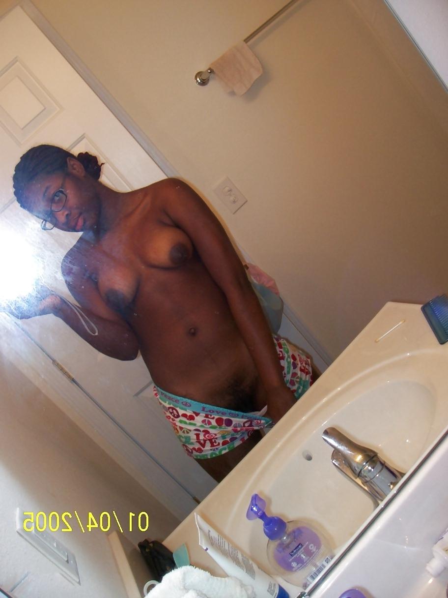 25P Ebony Self Shots