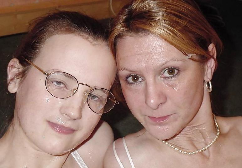 25P UK BUKKAKE SLUTS - Dee
