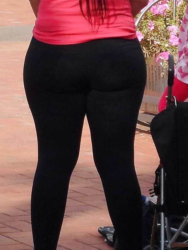 25P Voyeur Tights 3
