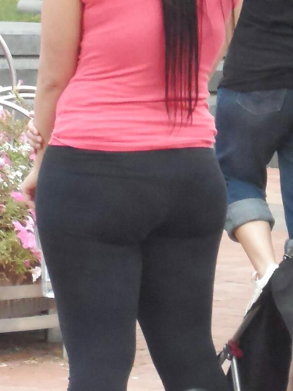 25P Voyeur Tights 3