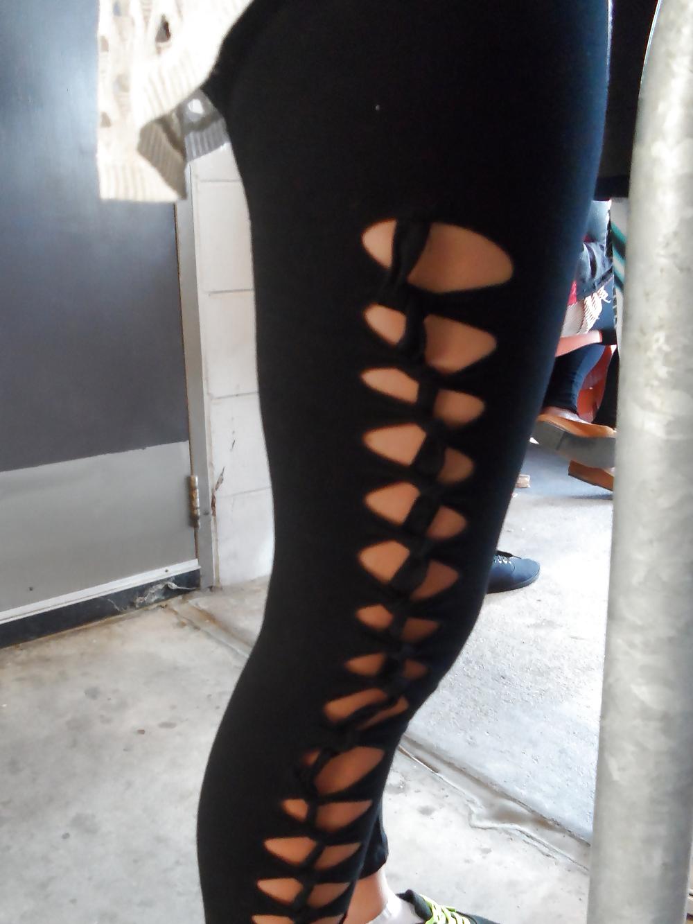 25P Voyeur Tights 3