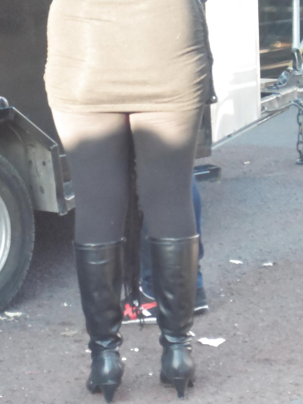25P Voyeur Tights 3