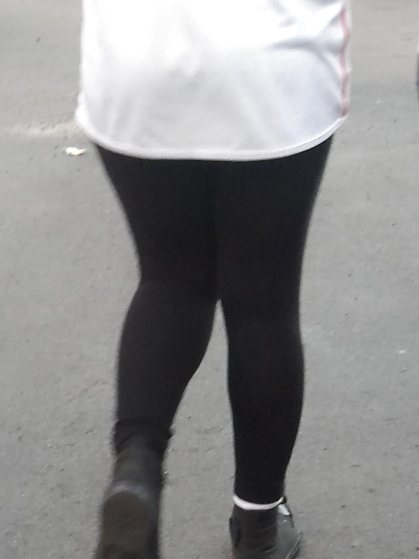 25P Voyeur Tights 3