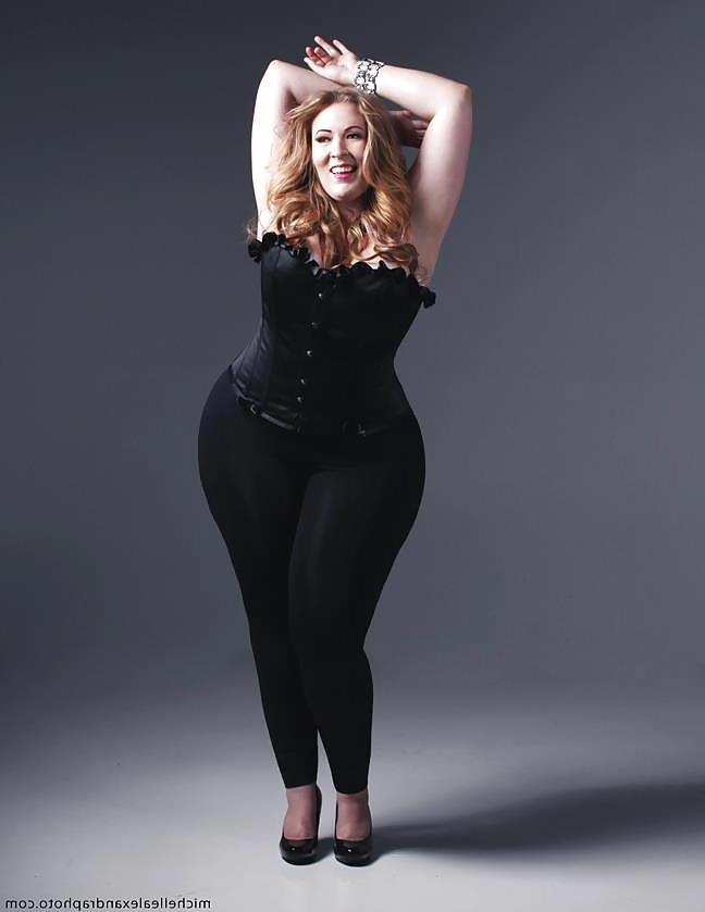 14P Bbw in corset