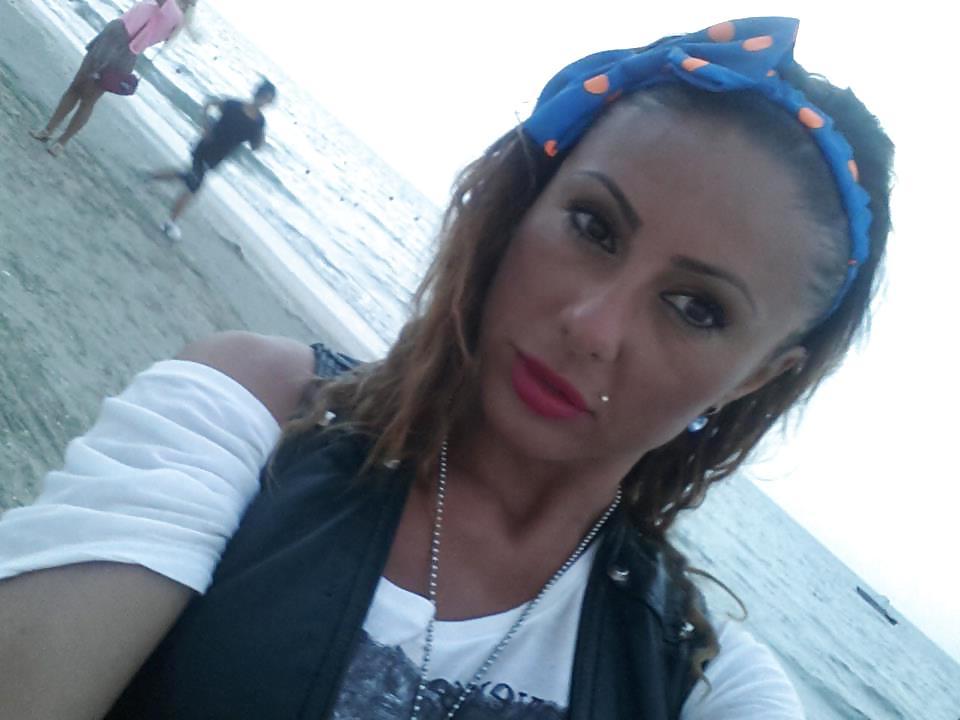 21P Romanian girl: ally