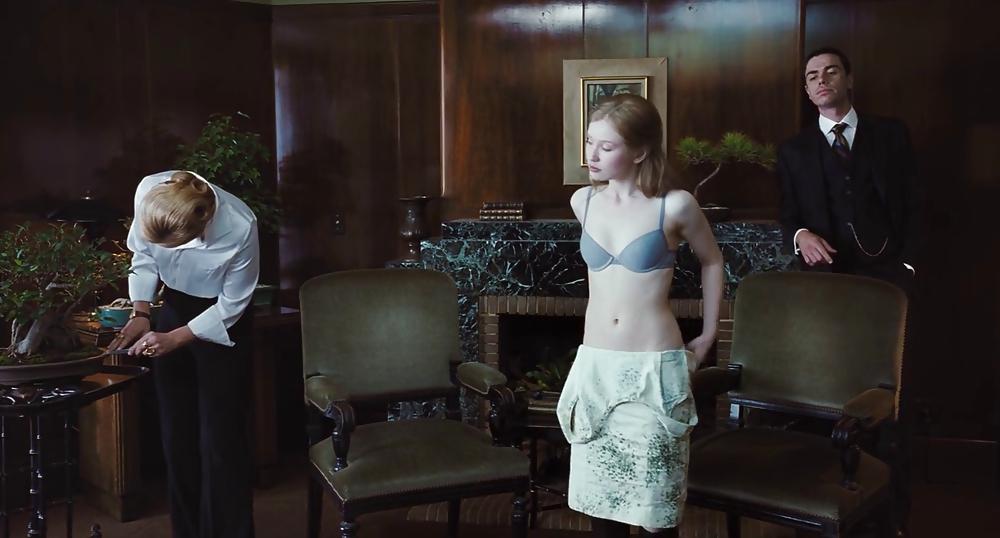 25P Emily browning Shot Screen Full HD