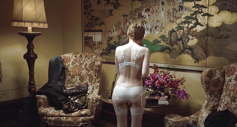 25P Emily browning Shot Screen Full HD
