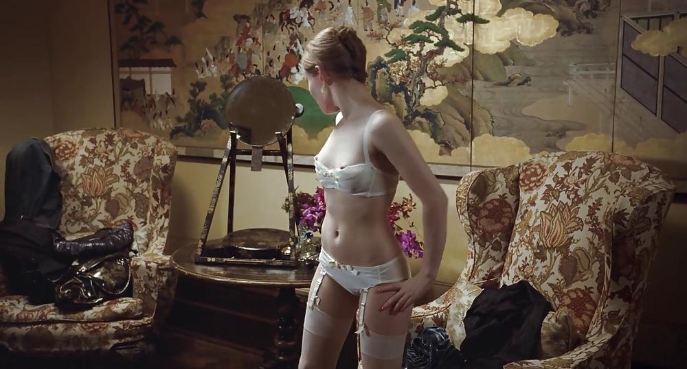 25P Emily browning Shot Screen Full HD