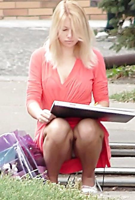 8P OUTDOOR TEENS SHOWING UPSKIRT PUSSY