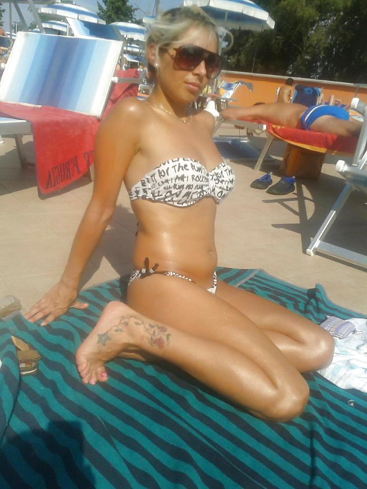 25P Romanian girl: mya