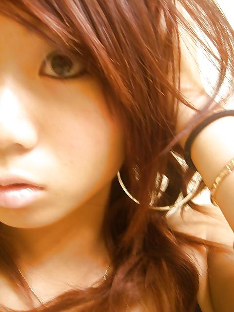 25P ASIAN SELF SHOT