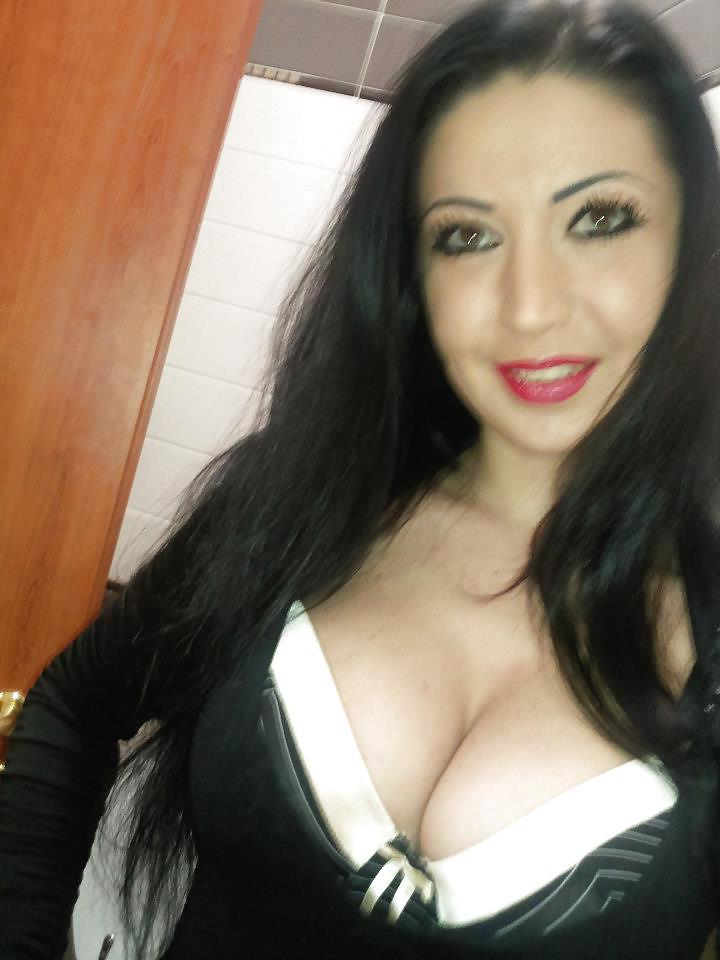 20P Romanian milf: bianca part 2