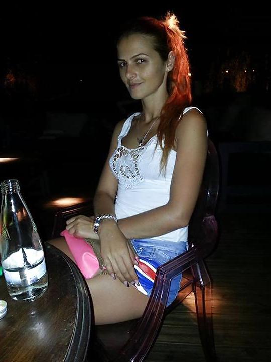 18P Romanian girl: roxana