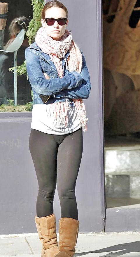 25P Candid teen ass