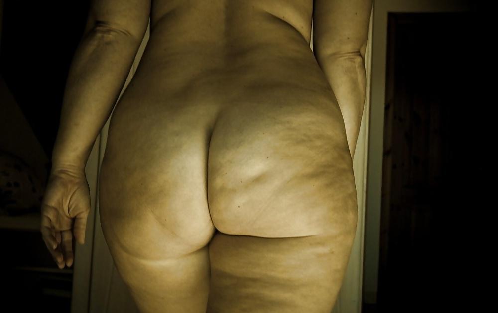 25P More nice butt