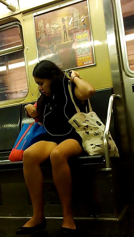 8P New York Subway Girls Asian Mini Skirt