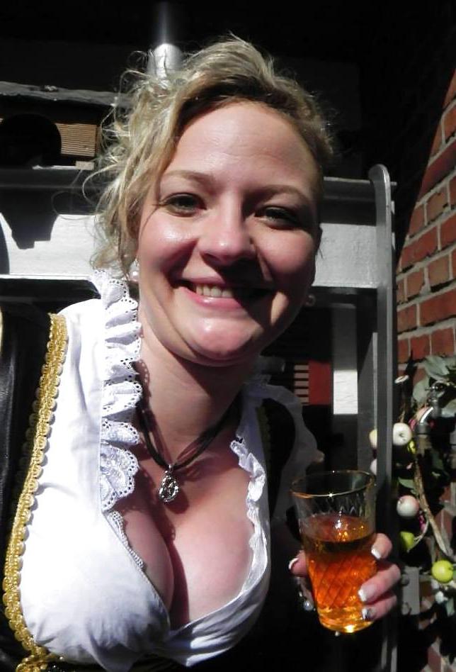 25P New Facebook Mix - Non Nude