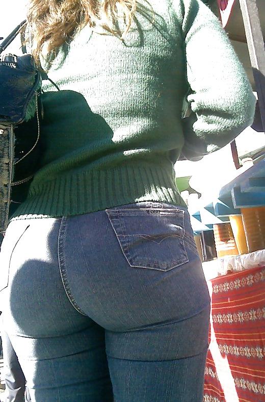 25P Candid ass addiction IV