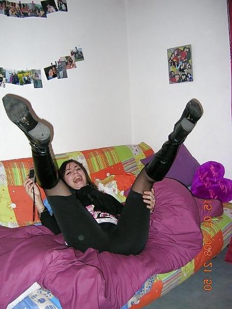 20P Girls with tights and shorts..yet again