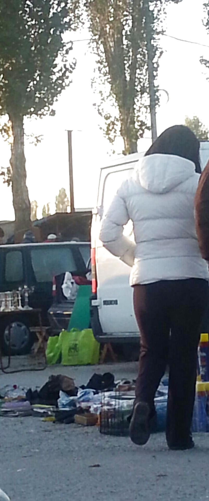 10P Sexy ass romanian street