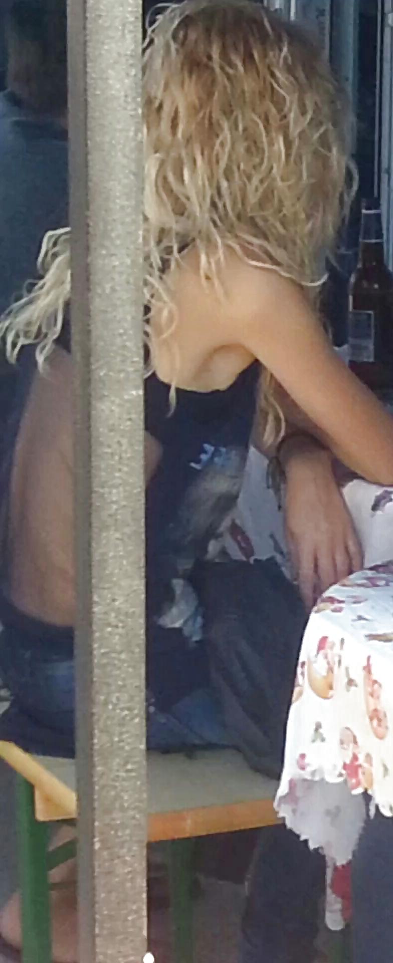 25P Blondes romanian