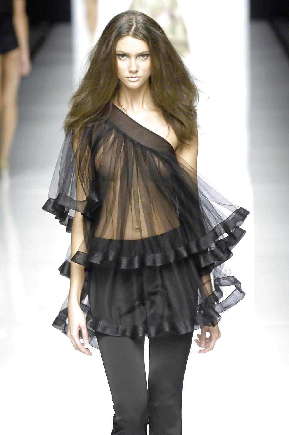 25P Beautiful Fashion Models 3 by TROC