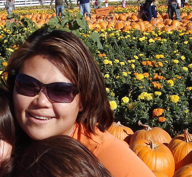 8P Asian wife