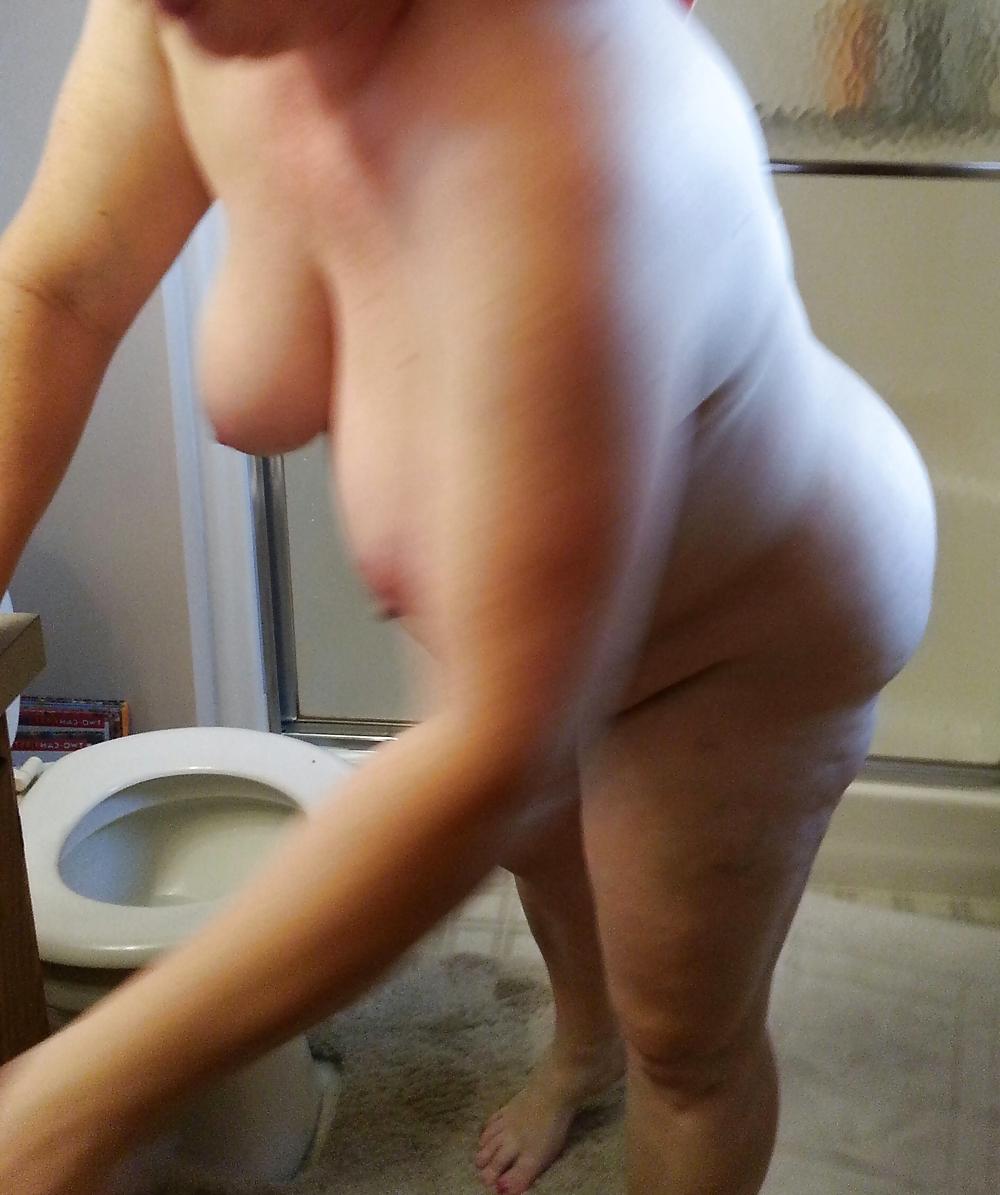 4P BBW Wife in shower