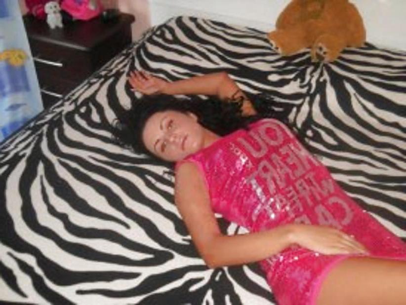 13P Romanian women: deea