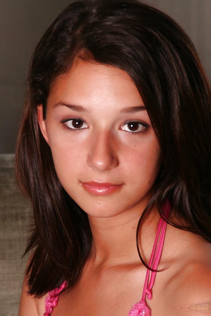 7P Young Teen Cutie Summer with Doe Eyes and Bubble Butt