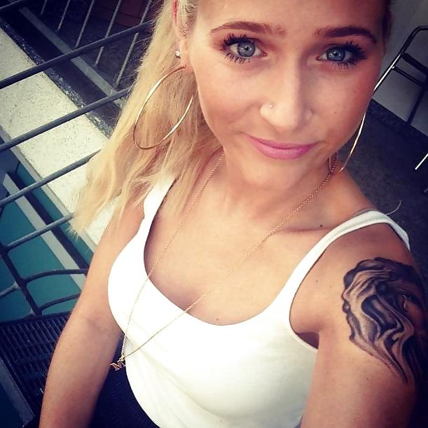 25P Sexy Girls for Cum and Comment - Part 22