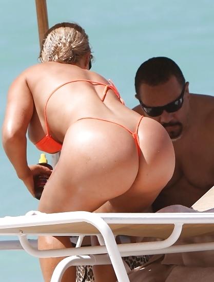 15P Coco Austin butt