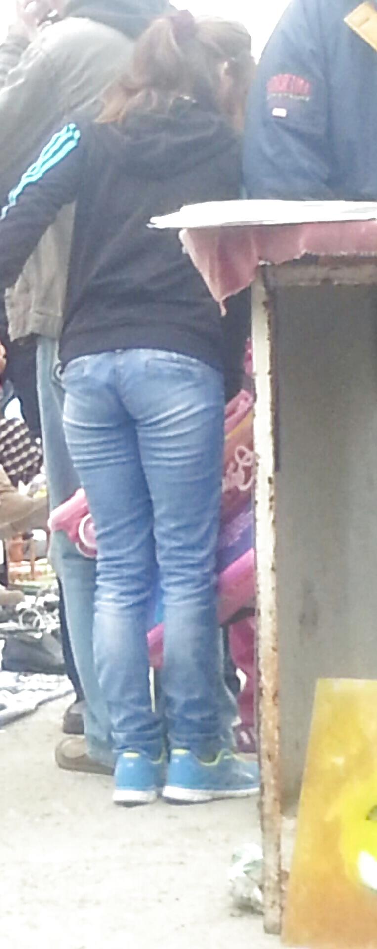 9P Street ass romanian