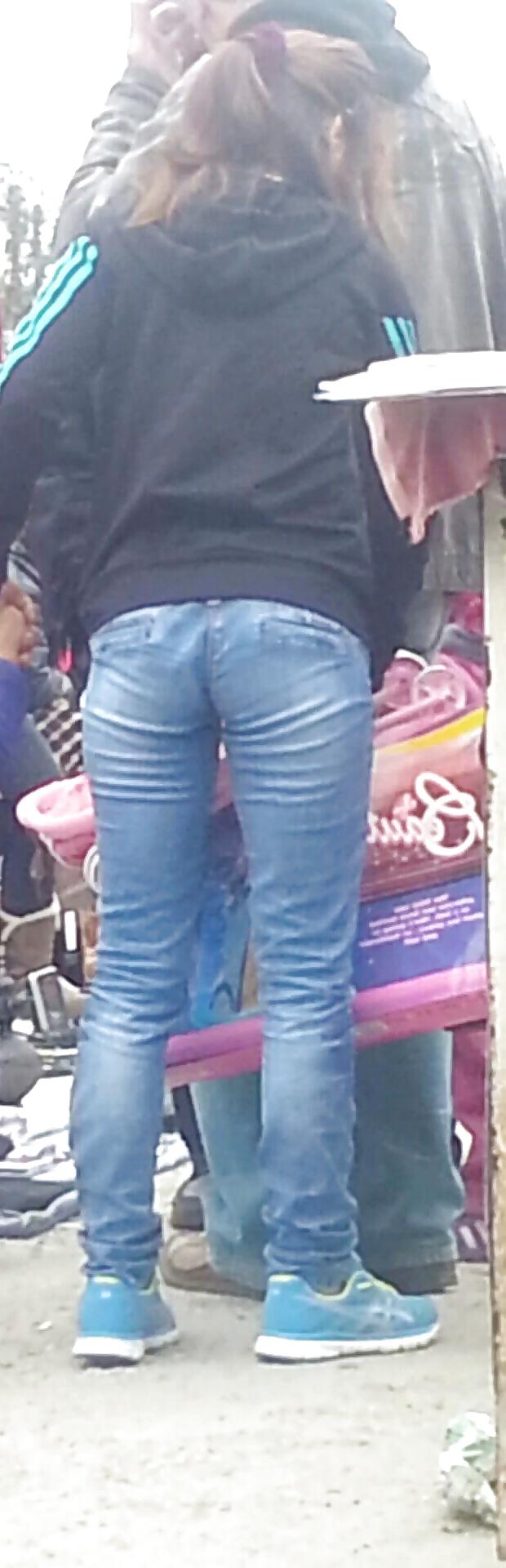 9P Street ass romanian