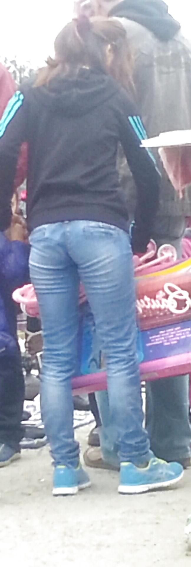 9P Street ass romanian