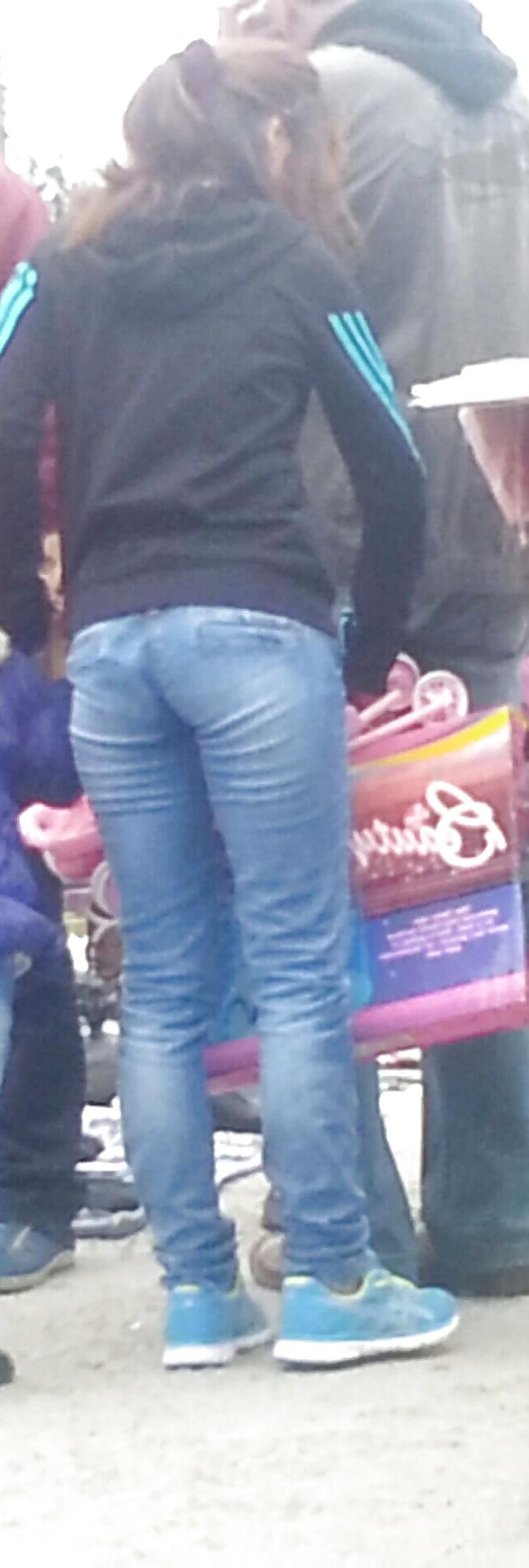 9P Street ass romanian