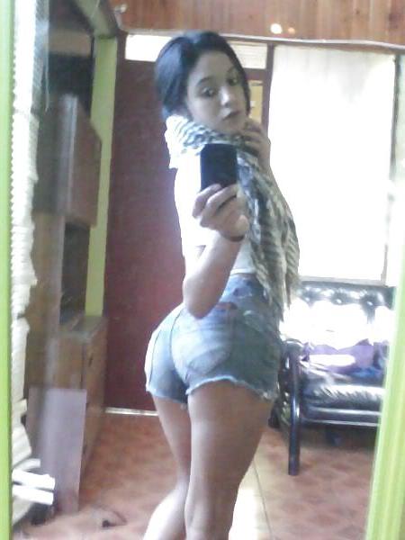 25P Solange Chilena Caliente 2da Parte Non-Nude