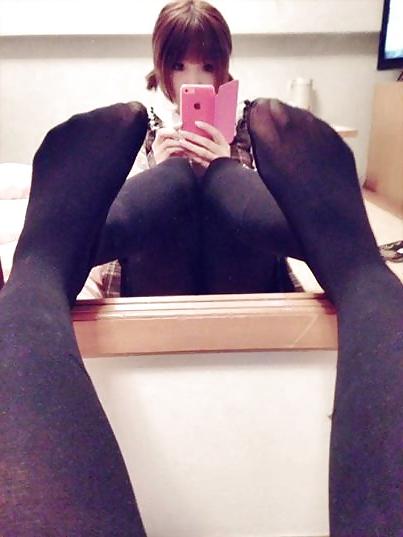 25P Non nude 