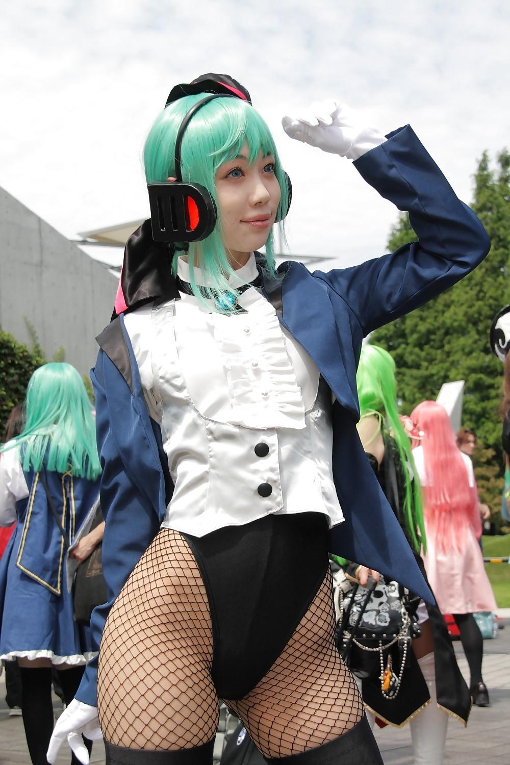 25P Pretty Asian 100 - Cosplay 2