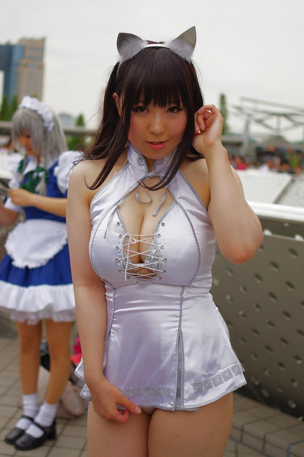 25P Pretty Asian 100 - Cosplay 2