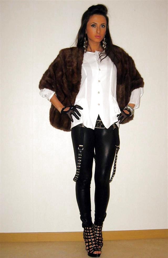 25P Do you like Leggings ? #2