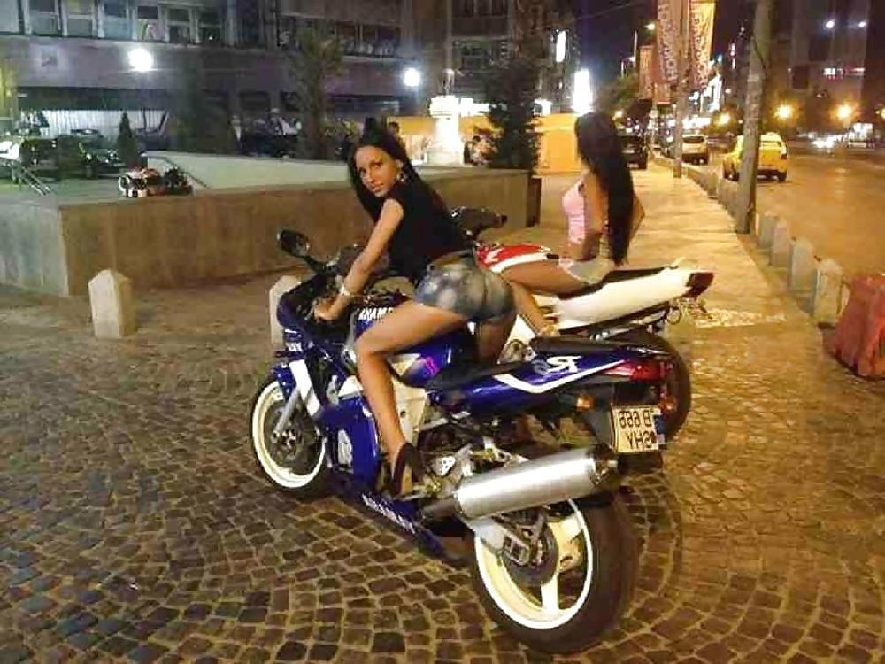 20P Romanian girl: ramona