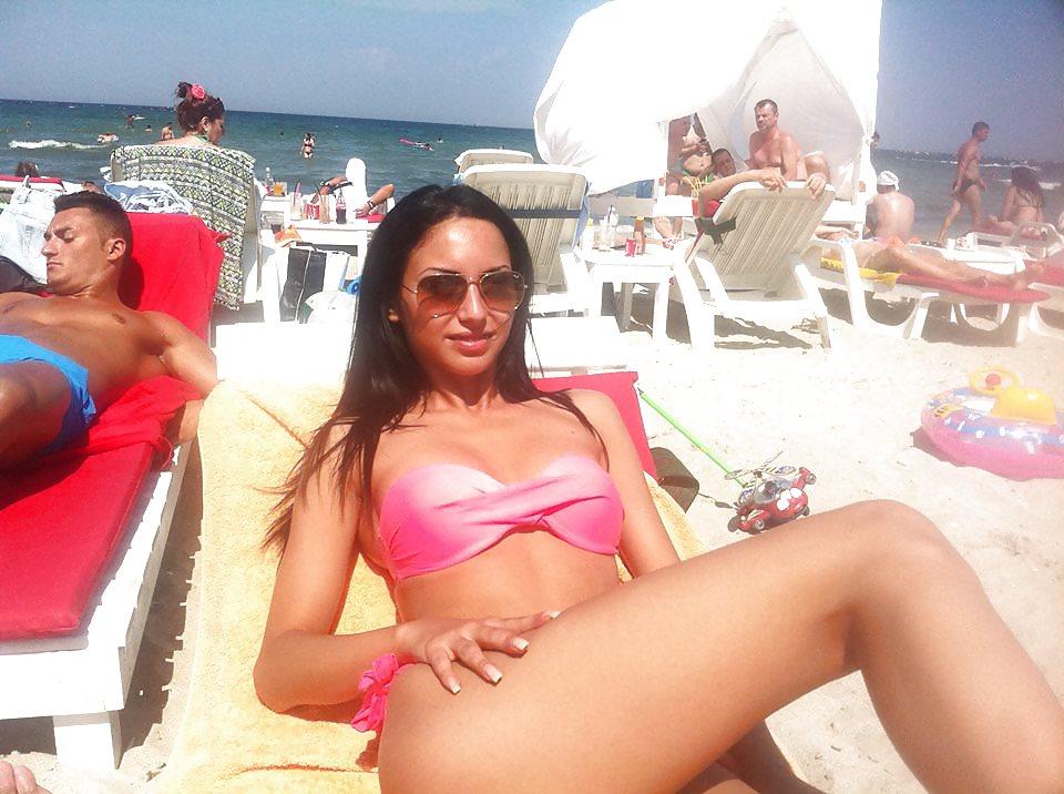 20P Romanian girl: ramona