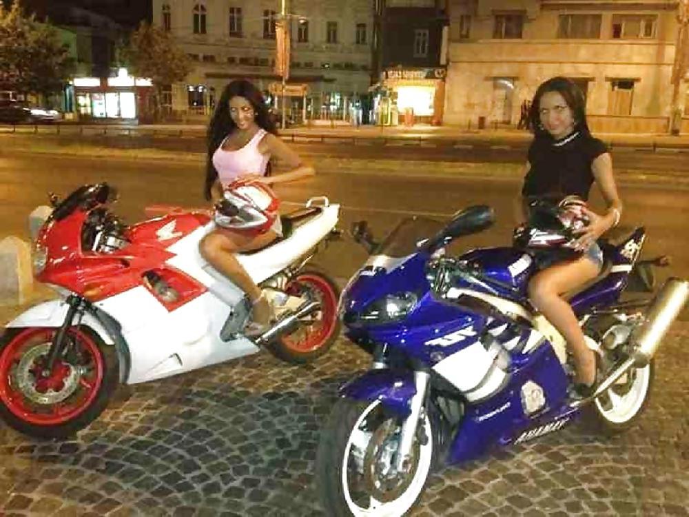20P Romanian girl: ramona