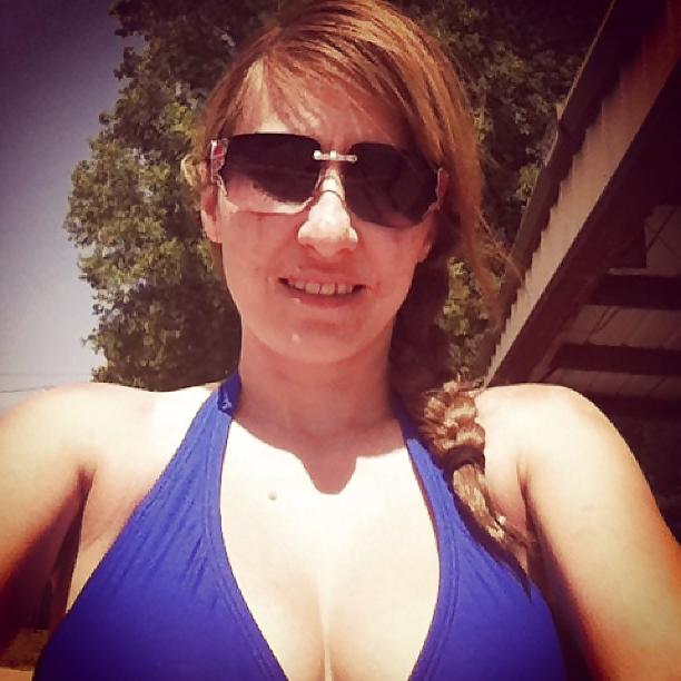 25P Mom and not her daughter. Who would you like to fuck?
