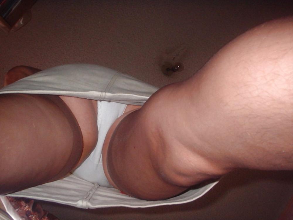 15P Laura's big butt upskirt