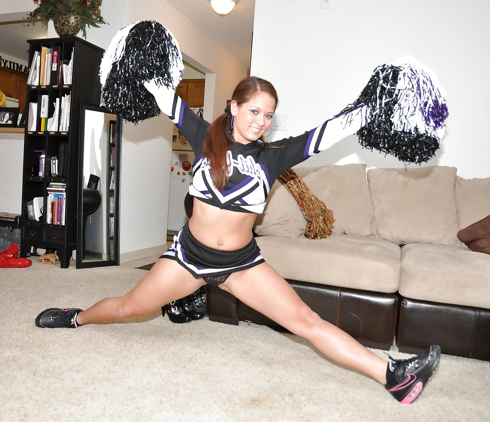 25P Cheerleaders Non-Nude